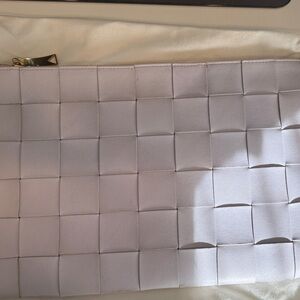 Bottega Veneta Cassette Medium Flat Pouch in lavender